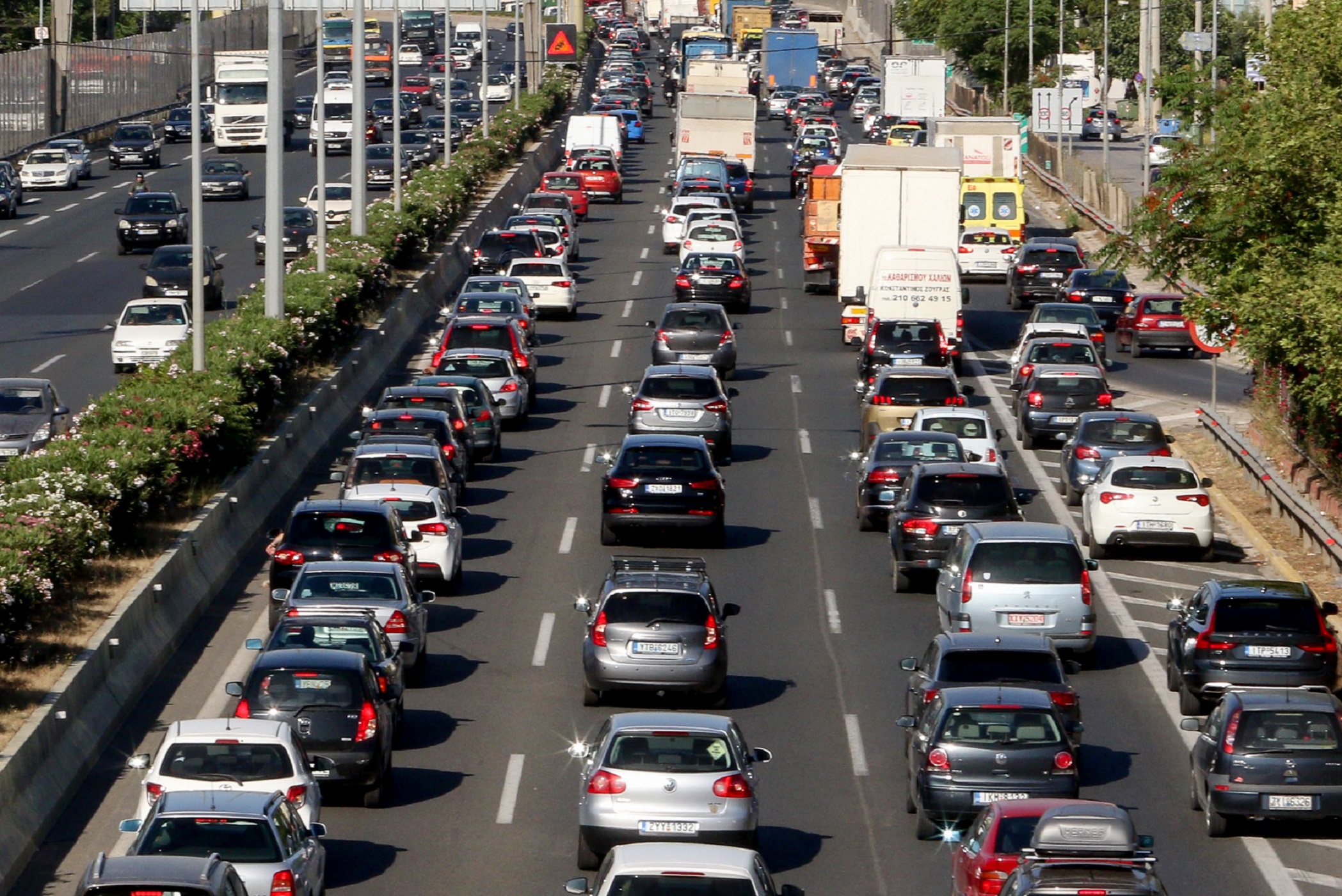 Ποια είναι η μεγάλη αλλαγή που έρχεται στα τέλη κυκλοφορίας το 2023