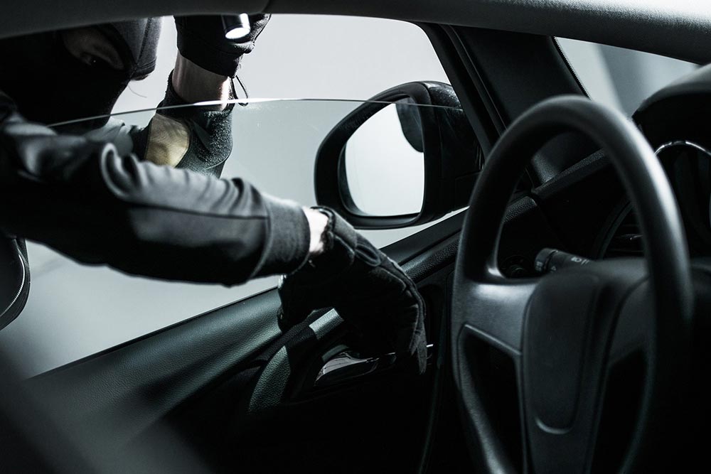 Εύβοια: Οδηγός ξέχασε το παράθυρο ανοιχτό και του έκλεψαν το τσαντάκι