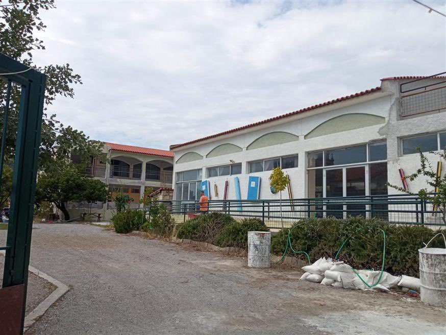 Βόρεια Εύβοια: Λουκέτο σε Δημοτικά σχολεία – «Οργή» Τσαπουρνιώτη στο evima.gr