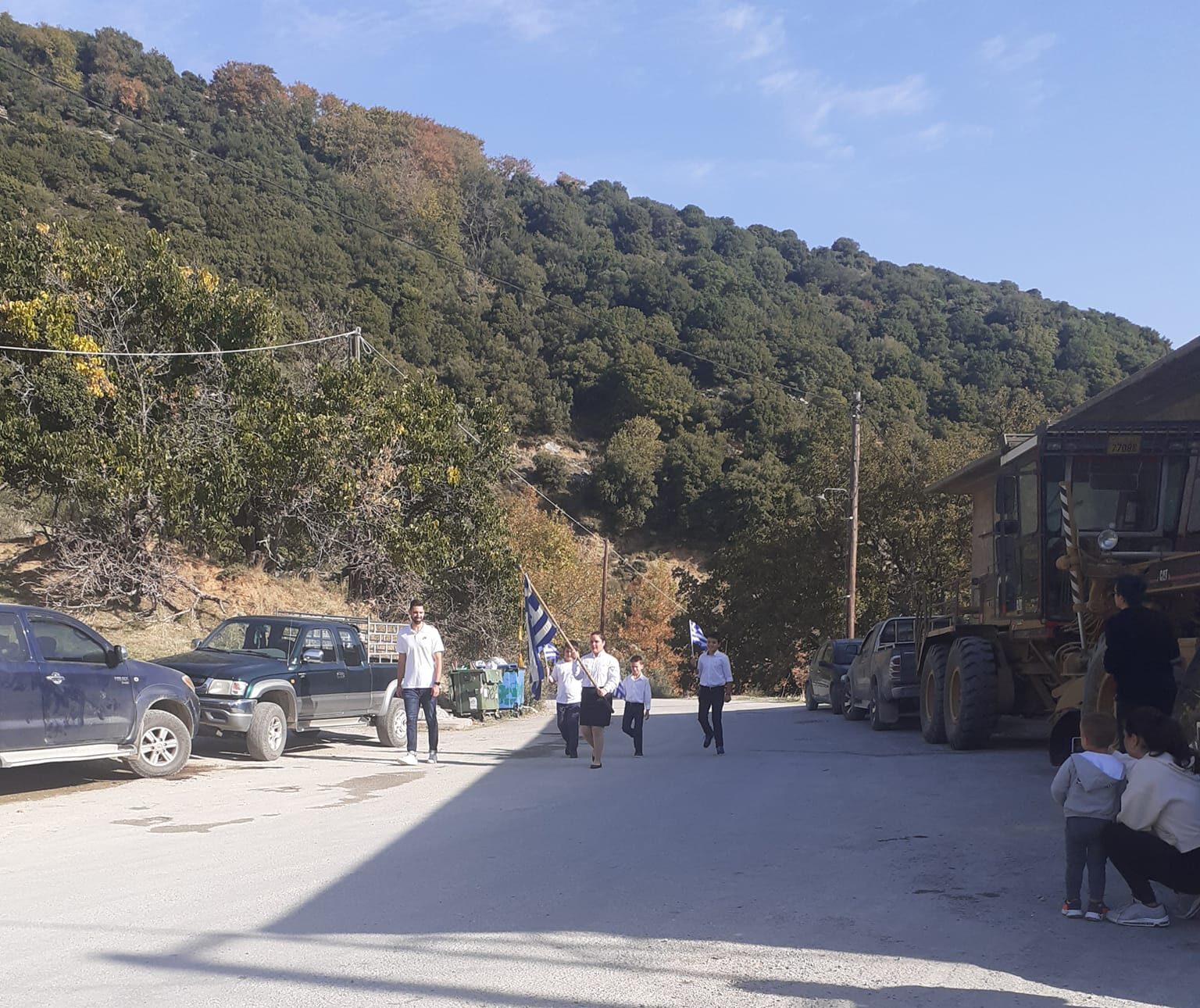 Εύβοια: Σε αυτό το χωριό παρέλασαν μόνο 4 μαθητές
