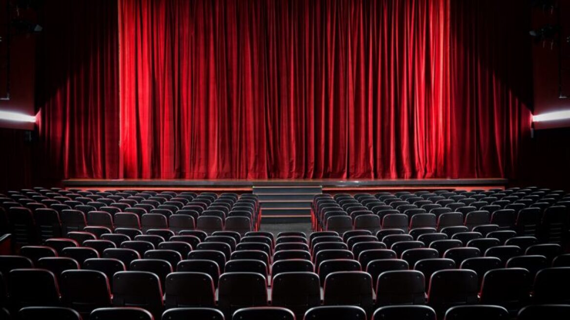 ΔΥΠΑ: Ολοκληρώνεται η προθεσμία αιτήσεων για τις επιταγές θεάτρου