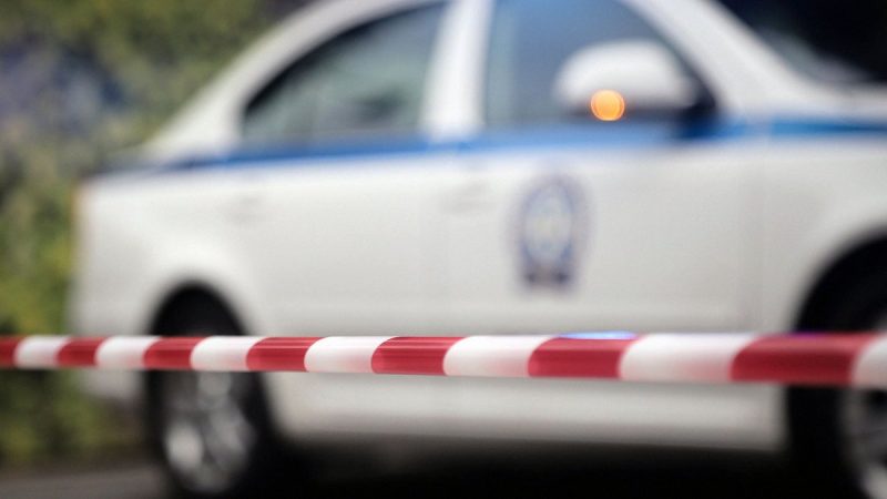 Νεκρή 43χρονη- Αναζητούν τον 70χρονο πρώην σύντροφό της που την κακοποιούσε