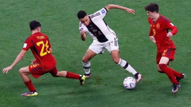 Μουντιάλ 2022: Όρθια η Γερμανία με το 1-1 στο ντέρμπι με την Ισπανία
