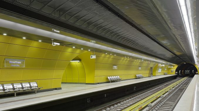 Γυναίκα έπεσε στις γραμμές του Μετρό στο Αιγάλεω – Κλειστοί δύο σταθμοί
