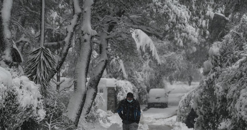 Πώς εκτιμά την εξέλιξη του καιρού τον Δεκέμβριο και τα Χριστούγεννα ο Σάκης Αρναούτογλου