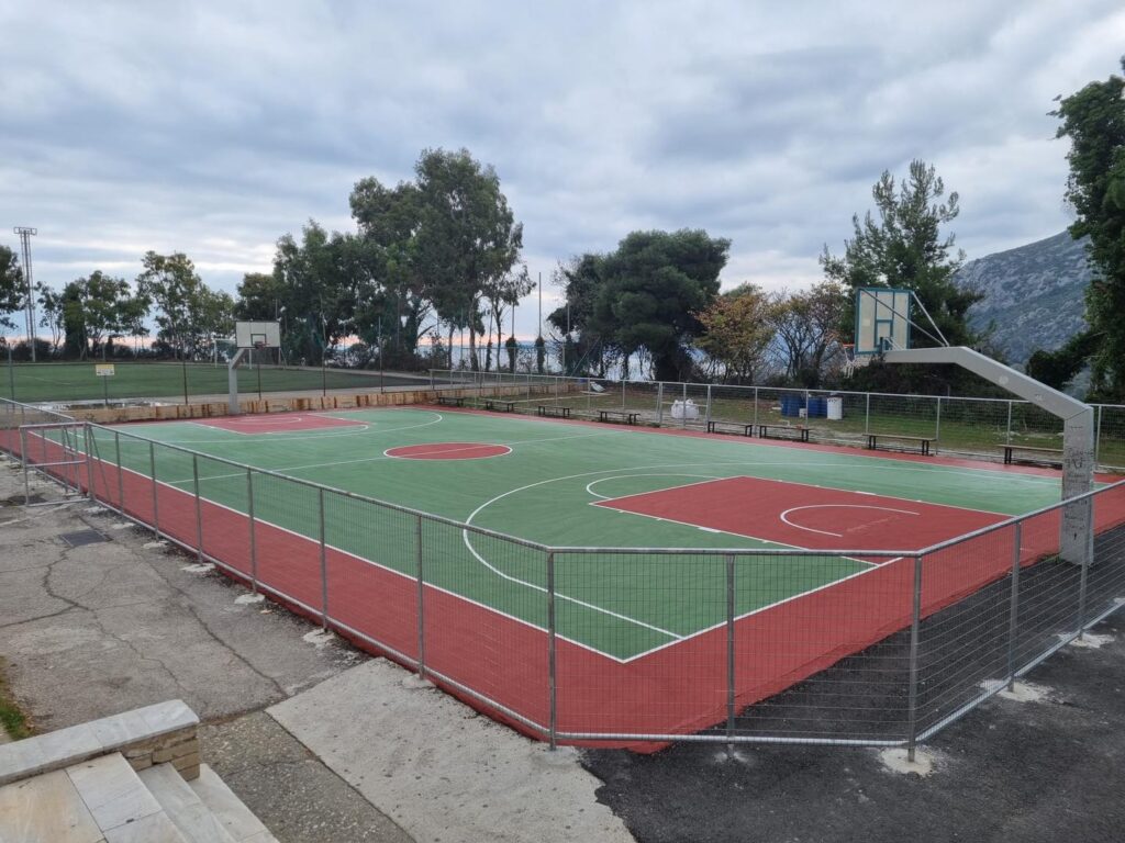 Εύβοια: Παραδόθηκε το γήπεδο μπάσκετ στην Κύμη