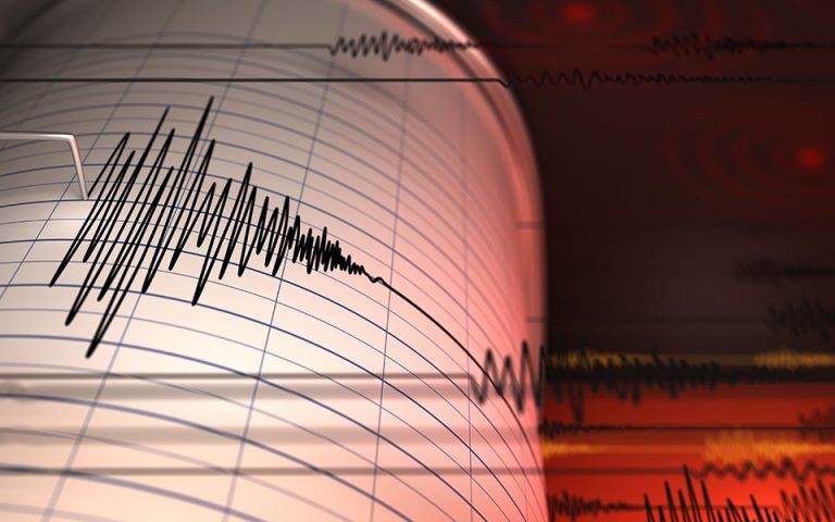 Τρίτος ισχυρός σεισμός σήμερα στην Εύβοια