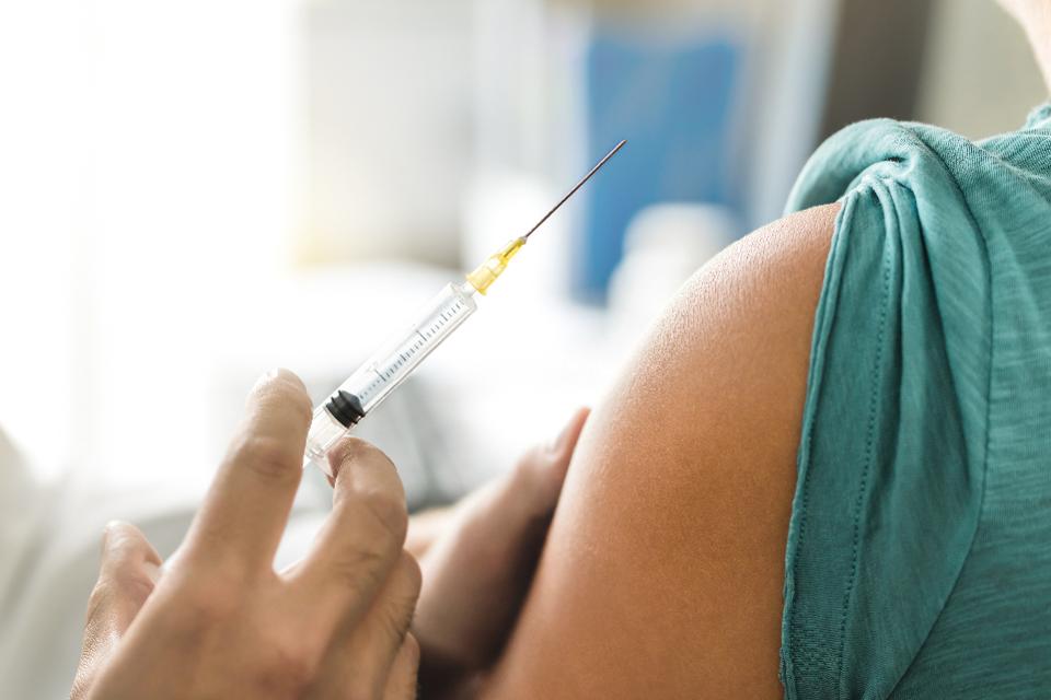 Γρίπη: Νέο εμβόλιο που παρέχει προστασία για 20 υποτύπους υπό μελέτη