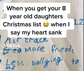 Το γράμμα ενός 8χρονου κοριτσιού θύμα bullying στον Άγιο Βασίλη που έφερε δάκρυα