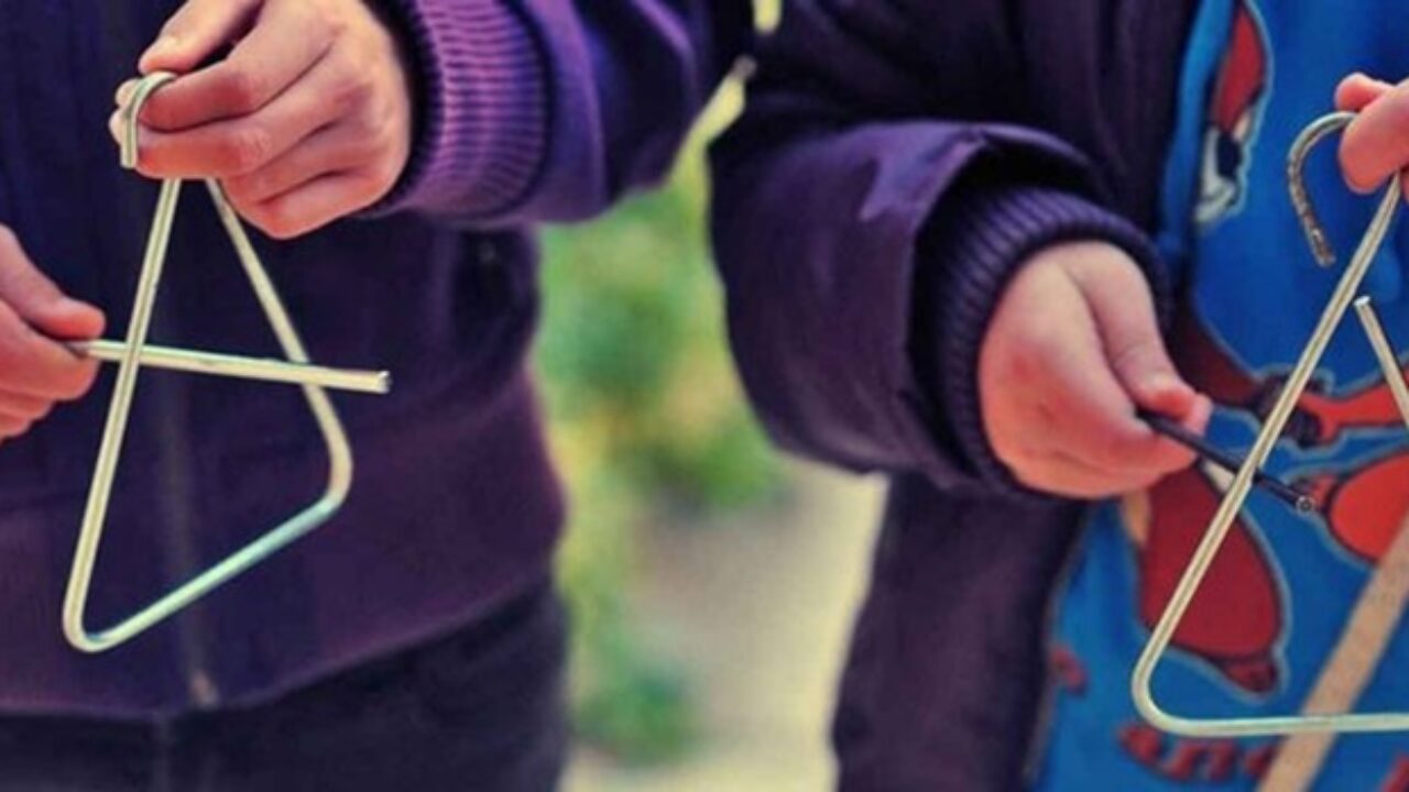 Απίστευτο περιστατικό στην Εύβοια: Λήστεψαν παιδιά που έλεγαν τα κάλαντα