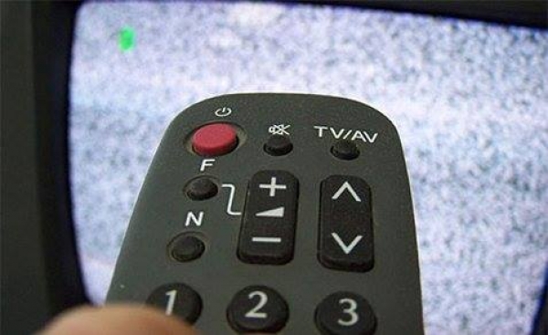 Ρεπορτάζ evima.gr: Σοβαρό πρόβλημα με τις τηλεοράσεις στο Αλιβέρι – Δεν πιάνουν κανένα κανάλι