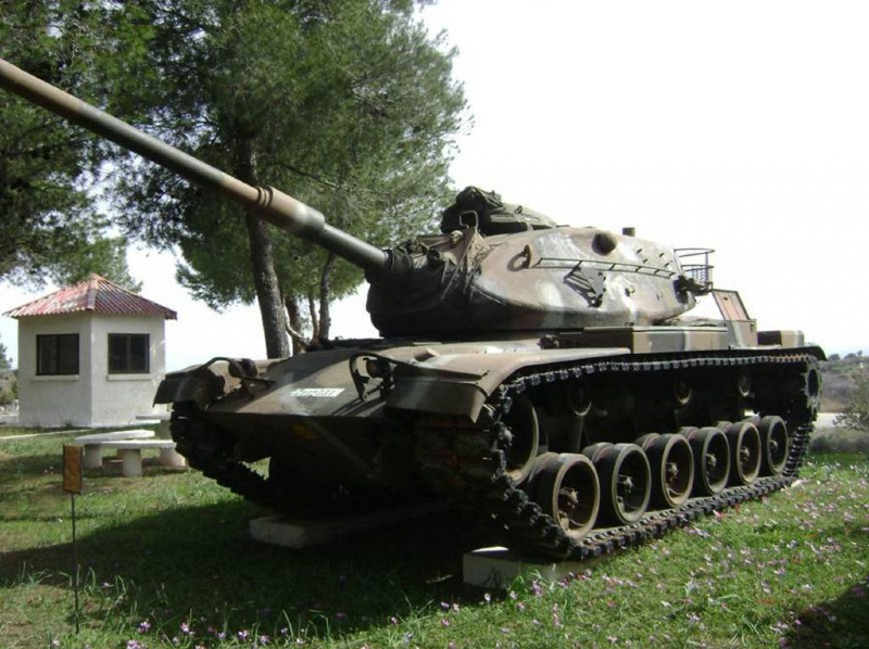 Εύβοια: Έφτασαν τα άρματα στο Πολεμικό Μουσείο της Χαλκίδας
