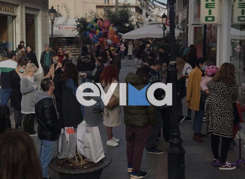 Εύβοια: Εκπτώσεις με ανοιχτά καταστήματα την Κυριακή- Το ωράριο και τι να προσέξετε σε αγορές