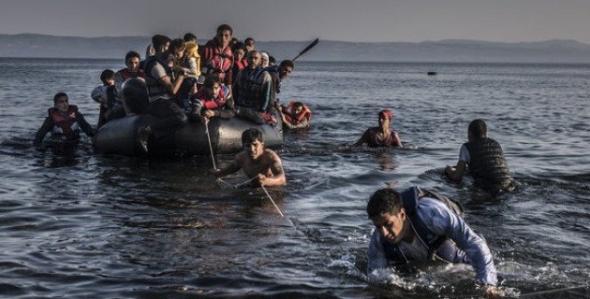 Συναγερμός στην Εύβοια: Βρέθηκαν μετανάστες σε παραλία – Δύο σοβαρά τραυματίες