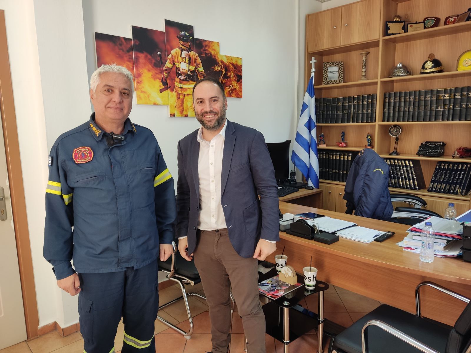 Μίλτος Χατζηγιαννάκης: Δίπλα στους πυροσβέστες της Εύβοιας