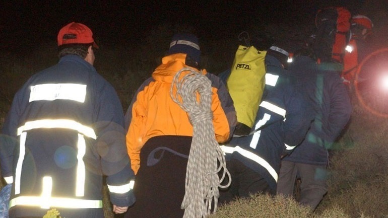 Συναγερμός για απεγκλωβισμό 9 ατόμων – Επιχείρηση της ΕΜΑΚ