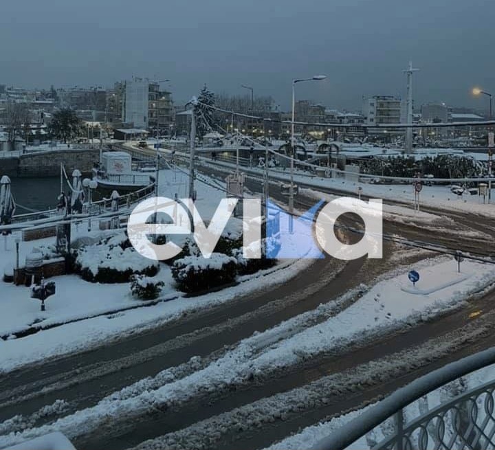 Χιόνια και παγετός σε όλη την Εύβοια: Τι θα γίνει στο κέντρο της Χαλκίδας
