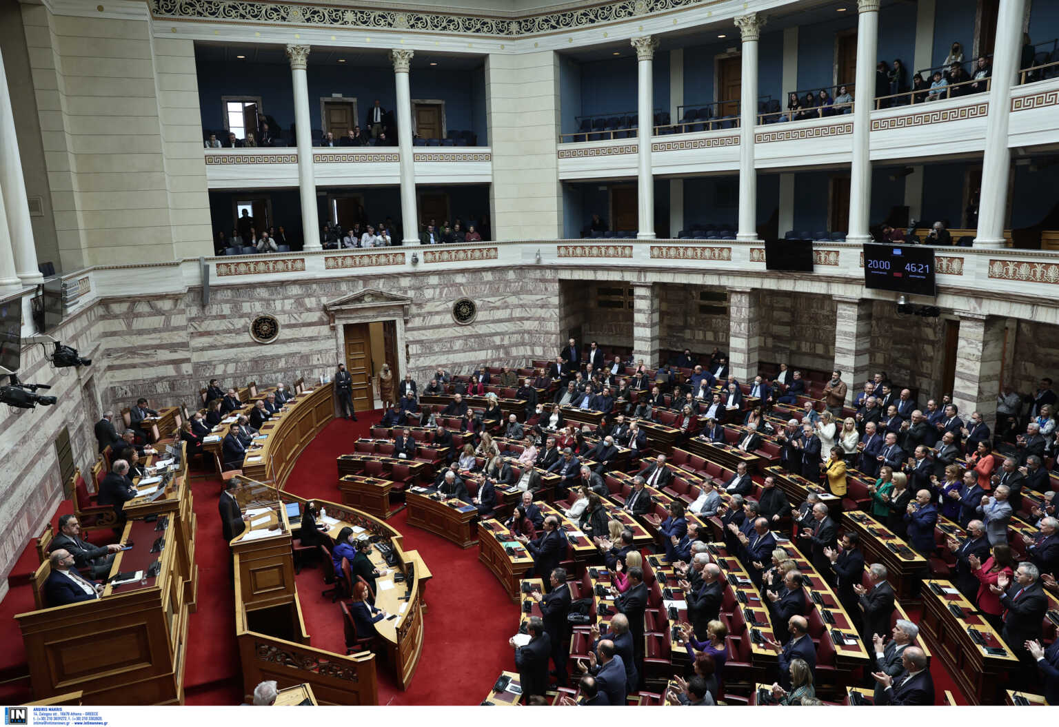 Ψηφίστηκε στη Βουλή η τροπολογία για τον εξωδικαστικό μηχανισμό