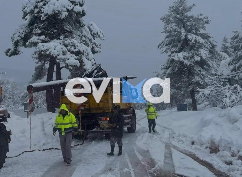Εύβοια: Σε αποδρομή η κακοκαιρία Avgi- Μέχρι τι ώρα θα πέφτουν χιόνια και που