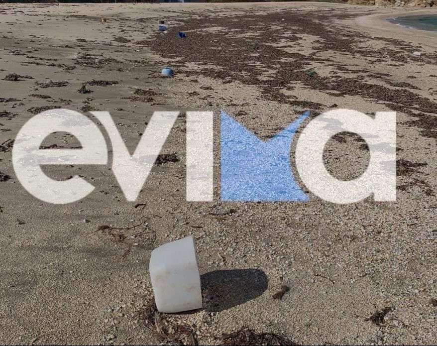 Εύβοια: Η κακοκαιρία γέμισε με σκουπίδια τις παραλίες του Νομού (pics)