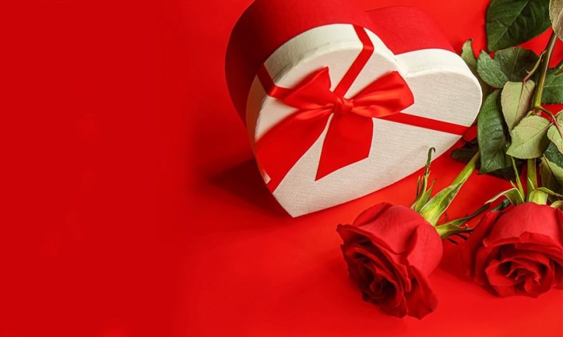 Αγίου Βαλεντίνου: «Η αγάπη πονάει» με έως 5 ευρώ το ένα τριαντάφυλλο στην Εύβοια