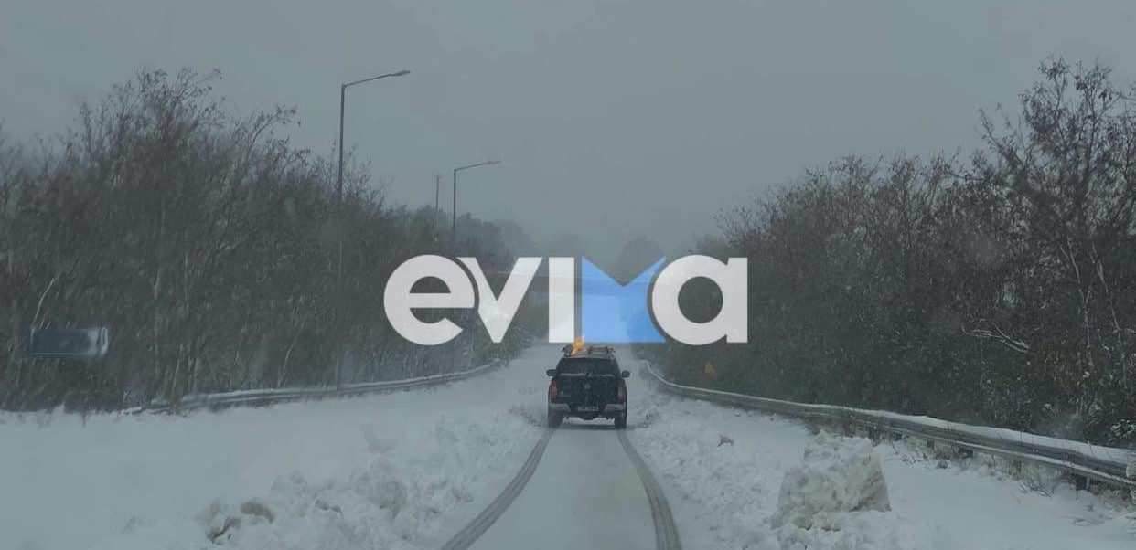 Χιόνια στην Εύβοια: Απελπισμένοι κάτοικοι χωρίς φως και θέρμανση στο δήμο Χαλκιδέων