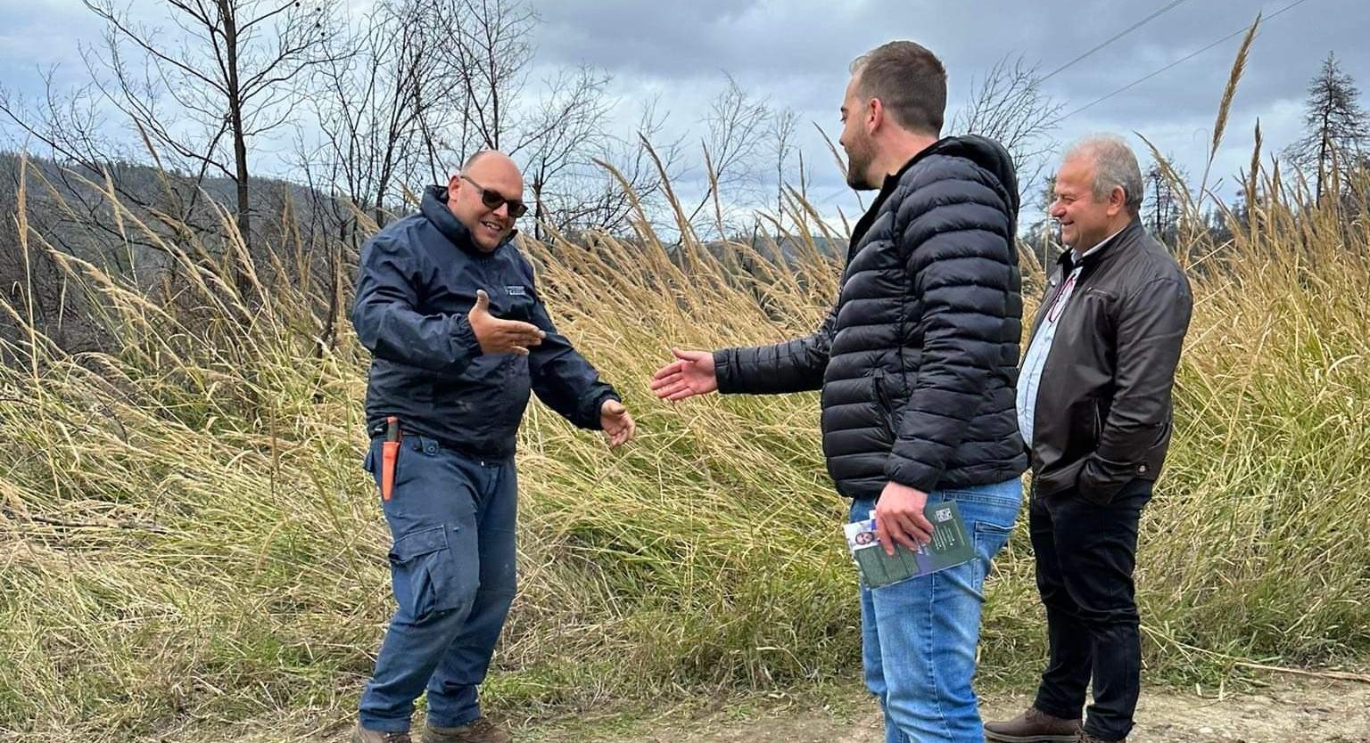 Στη Βόρεια Εύβοια ο Αλέξανδρος Θεοδώρου – Θερμή υποδοχή από τον κόσμο (pics)