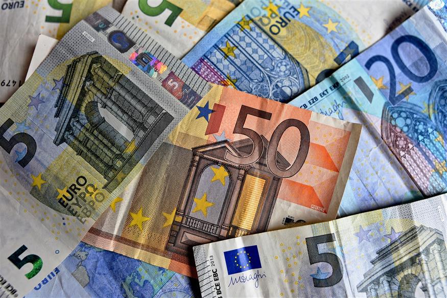 Πότε πληρώνονται τα επιδόματα του ΟΠΕΚΑ