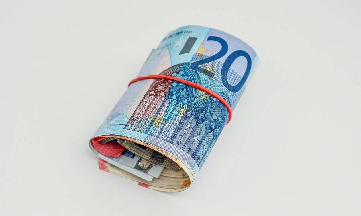 Νέο έκτακτο επίδομα από 200 έως 300 ευρώ – Πότε πληρώνεται, ποιοι θα το λάβουν