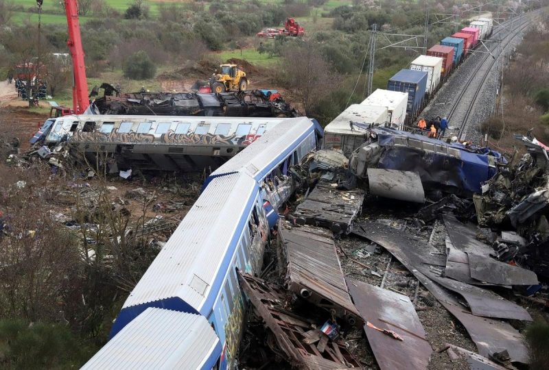 Σύγκρουση τρένων στα Τέμπη: Απεργία στους σιδηροδρόμους το Σαββατοκύριακο