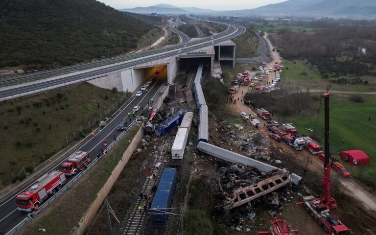 Τέμπη: Ποινική δίωξη σε βάρος του πρώην προέδρου του ΟΣΕ