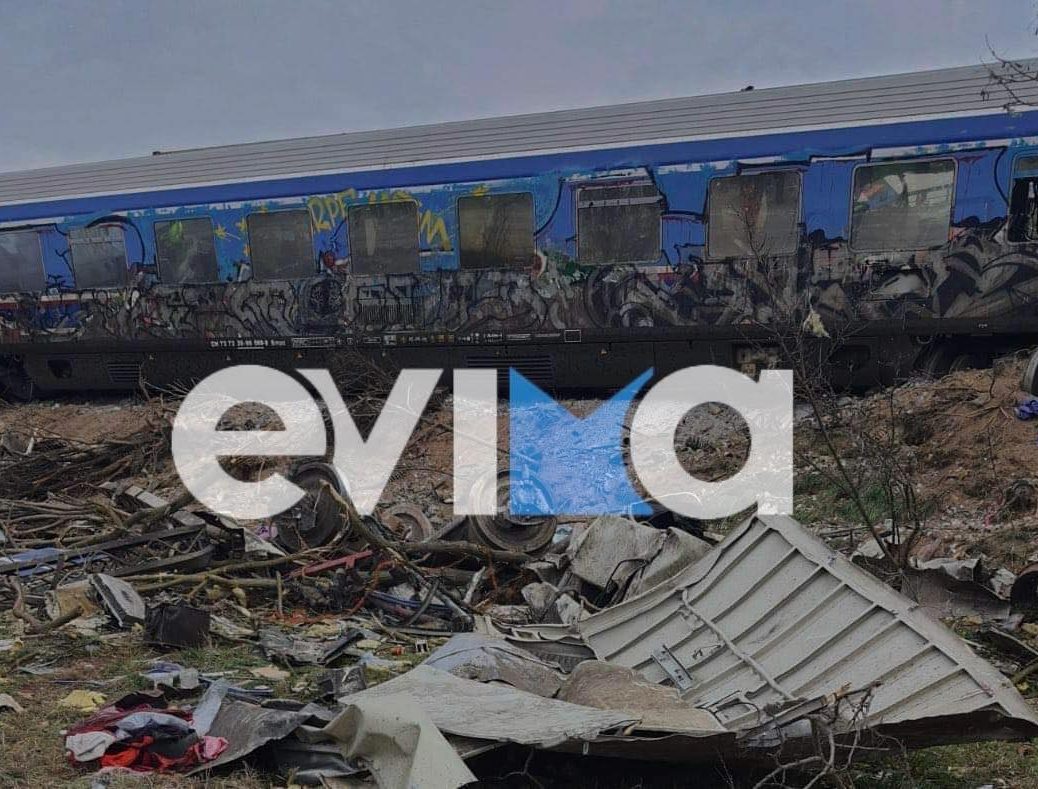 Σύγκρουση τρένων στα Τέμπη: Νέα συγκλονιστική μαρτυρία Ευβοιώτη – «Προσπαθούσα να σπάω το τζάμι»