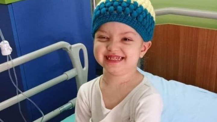 Μια αγκαλιά για την Μαρία: «Κύμα αγάπης» για τρίχρονο κοριτσάκι που δίνει μάχη με τον καρκίνο