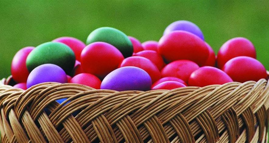 Πάσχα 2023 – Μ. Πέμπτη: Πώς θα βράσετε και θα βάψετε αυγά