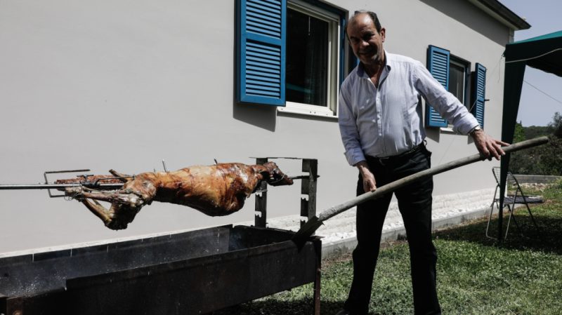 Πόσο θα κοστίσει φέτος το Πασχαλινό τραπέζι στην Εύβοια – Οι τιμές