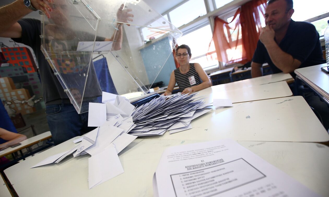 Εκλογές 2023 – Δημοσκόπηση RASS: Μπροστά 5,1% η ΝΔ από ΣΥΡΙΖΑ