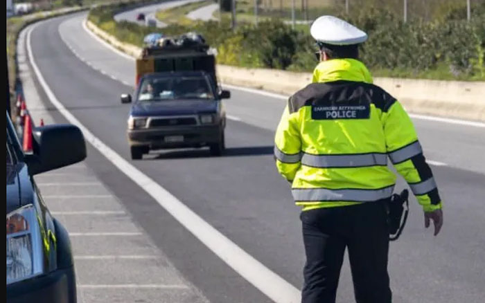 Σε ισχύ αυξημένα μέτρα της Τροχαίας στο οδικό δίκτυο ενόψει Πρωτομαγιάς