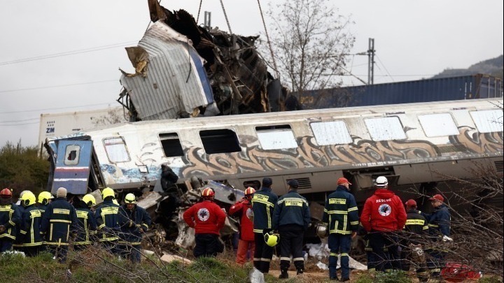 Τέμπη: Καταθέτουν τρεις σταθμάρχες για το σιδηροδρομικό δυστύχημα
