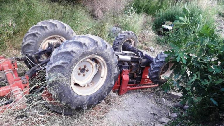 Θανατηφόρο ατύχημα με ανατροπή τρακτέρ