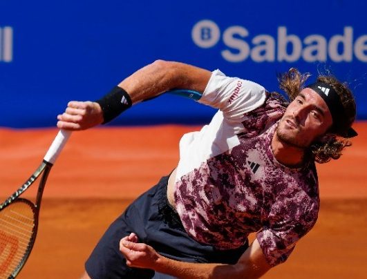 ATP Finals: Αποδοκιμάστηκε ο Τσιτσιπάς τη στιγμή της αποχώρησής του