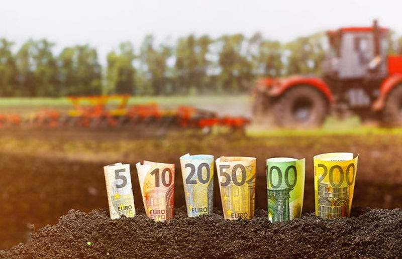 ΟΠΕΚΕΠΕ: «Βρέχει» λεφτά το Πάσχα για τους αγρότες