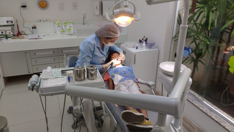 Άνοιξε το Dentist Pass: Τι υπηρεσίες οδοντριάτρου καλύπτει και πως θα κάνετε αίτηση