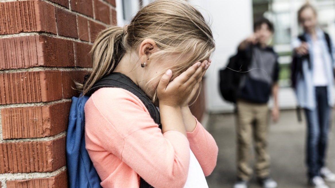 Σοκάρει καταγγελία για bullying στο ίδιο σχολείο με την φιμωμένη 7χρονη