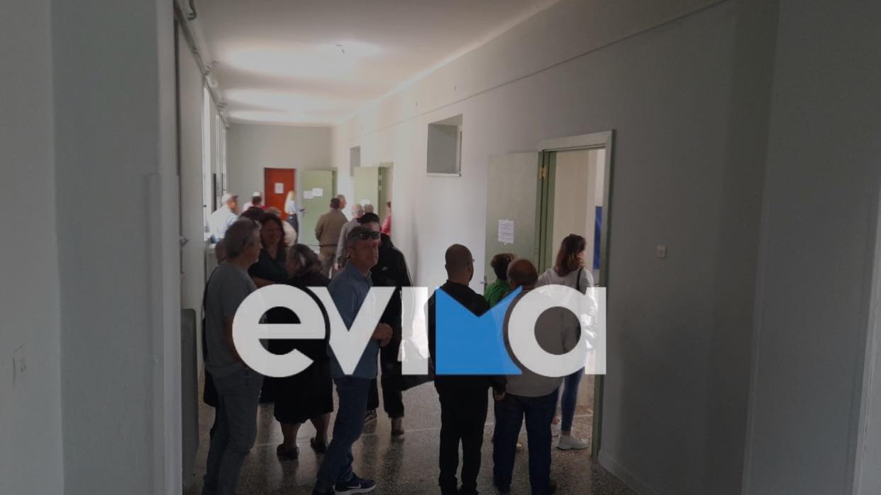 Εκλογές 2023: Μεγάλες ουρές στα εκλογικά κέντρα της Εύβοιας (pics)