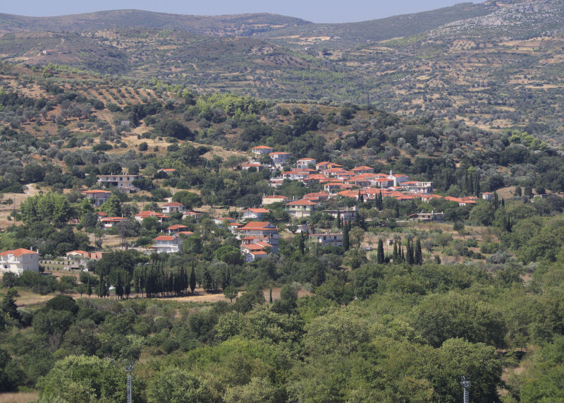 Εύβοια: Οργή των κατοίκων για την εγκατάλειψη οικισμών σε κεντρικό δήμο