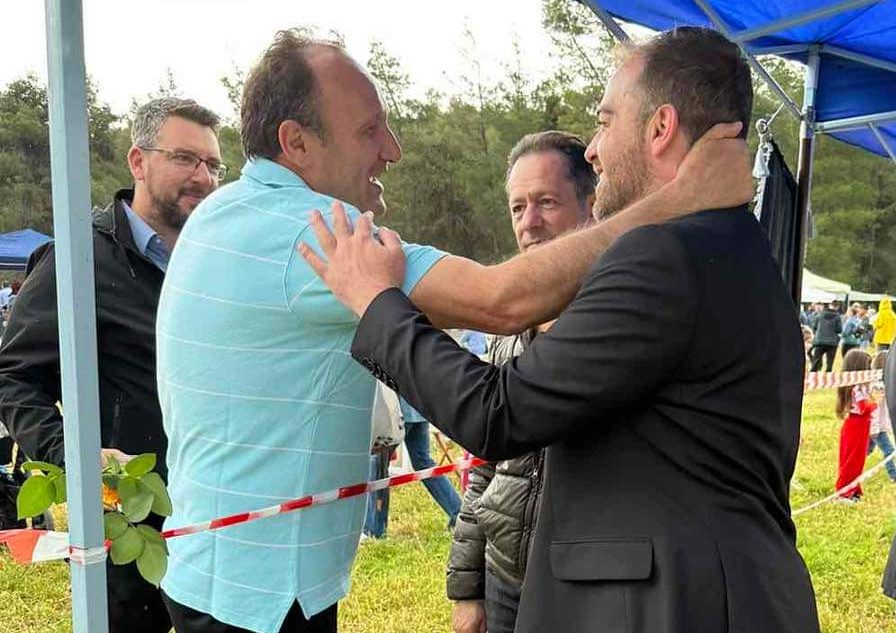 Εύβοια Εκλογές 2023: Θερμές χειραψίες στον Θεοδώρου την Πρωτομαγιά στο Αφράτι (pics)
