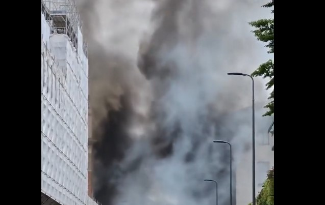 Πανικός στο Μιλάνο: Ισχυρή έκρηξη σε φορτηγό που μετέφερε φιάλες οξυγόνου- Δείτε βίντεο