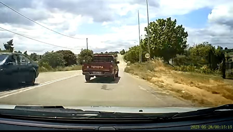 Εύβοια: Οδηγός – καρμανιόλα μπαίνει στο αντίθετο ρεύμα (σοκαριστικό video)