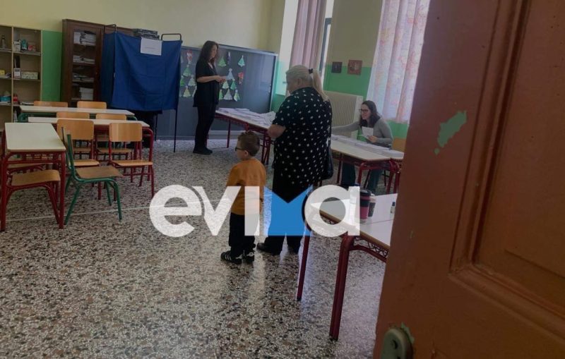 Εύβοια εκλογές 2023: «Σηκωτοί» σε εκλογικά κέντρα όσοι δεν ήθελαν να πάνε εφορευτική επιτροπή