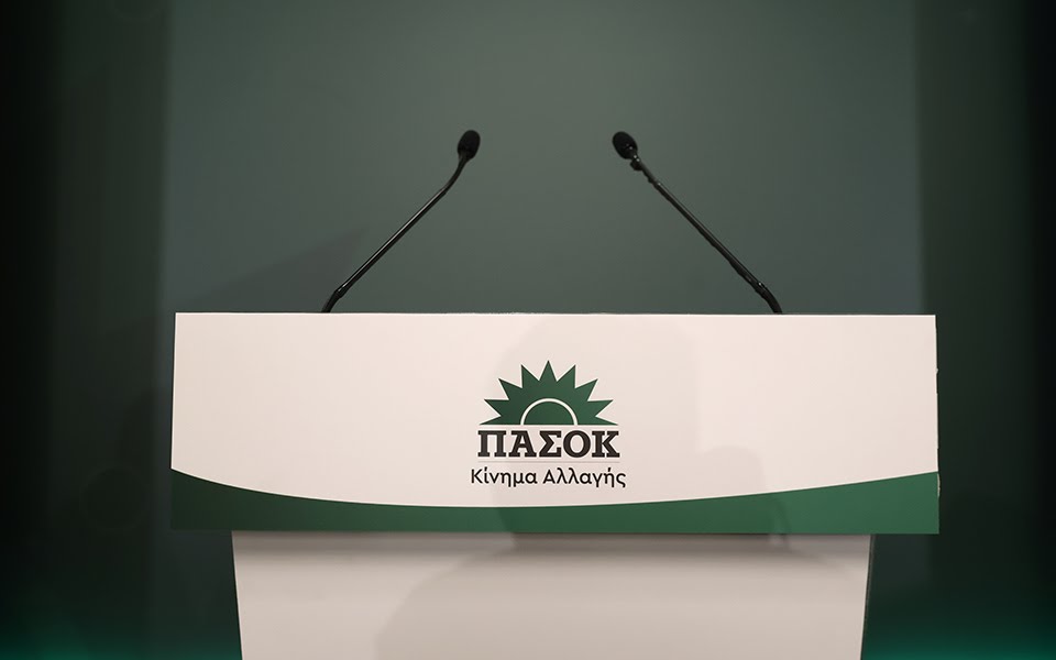 Εκλογές 2023: Γιατί το ΠΑΣΟΚ αποσύρει την υποψηφιότητα Γλύκα